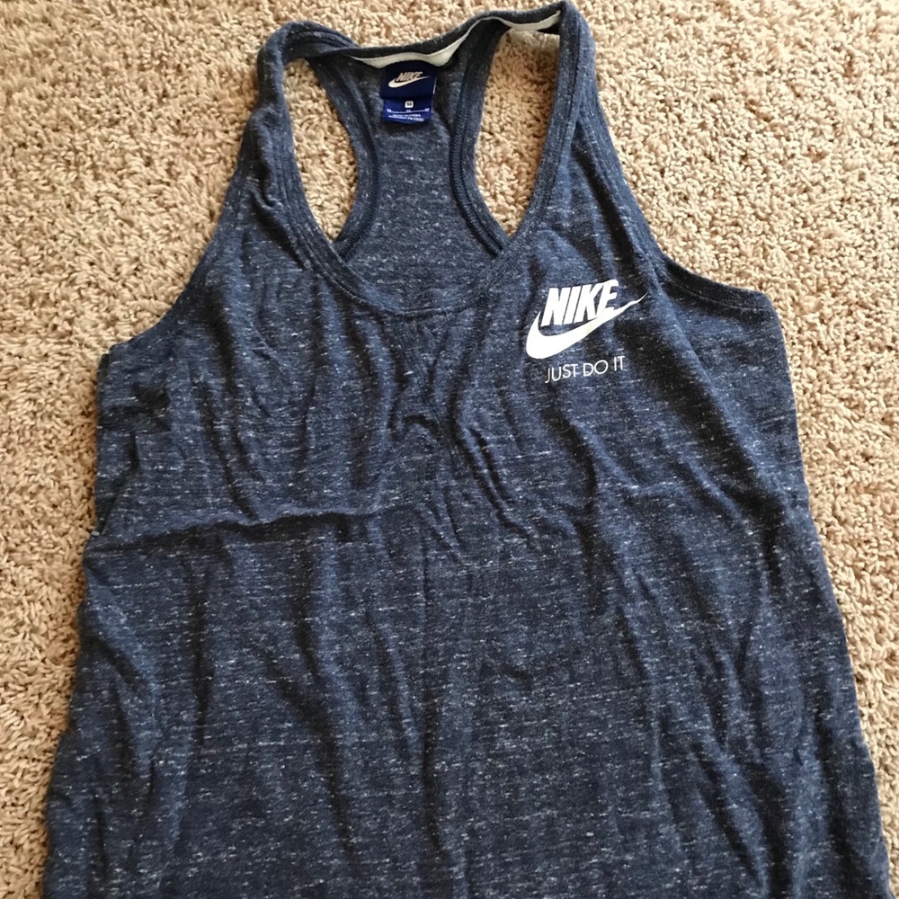 Nike tank